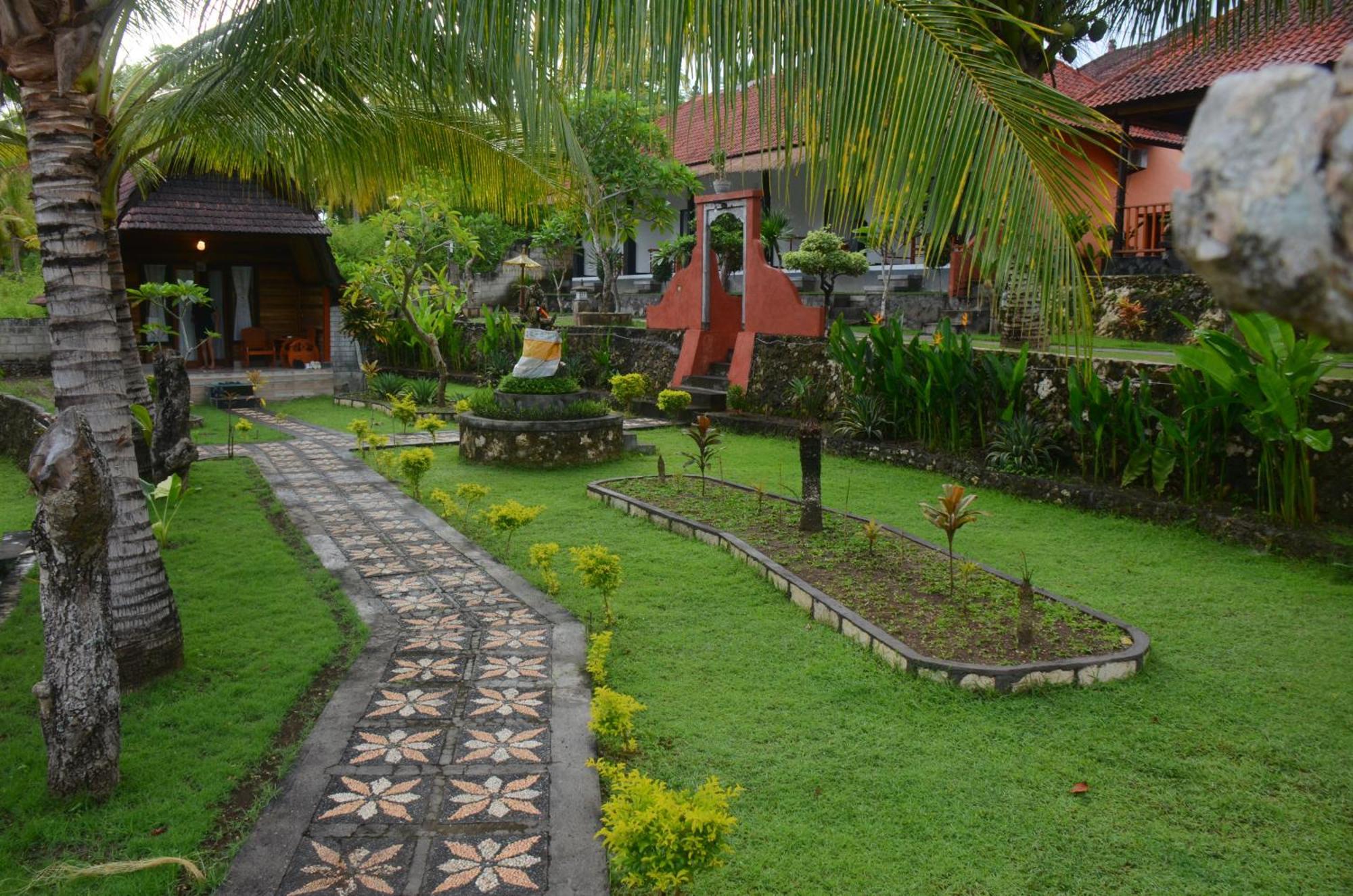 Mamaras Guest House Sakti Buitenkant foto