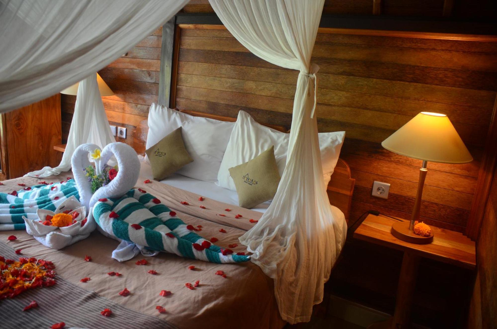Mamaras Guest House Sakti Buitenkant foto