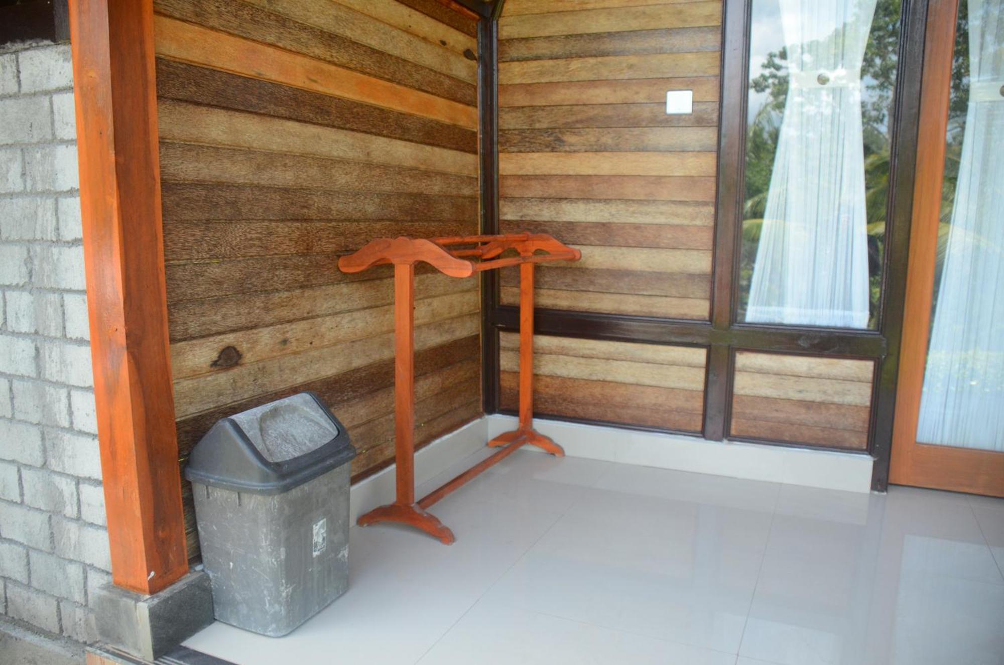 Mamaras Guest House Sakti Buitenkant foto