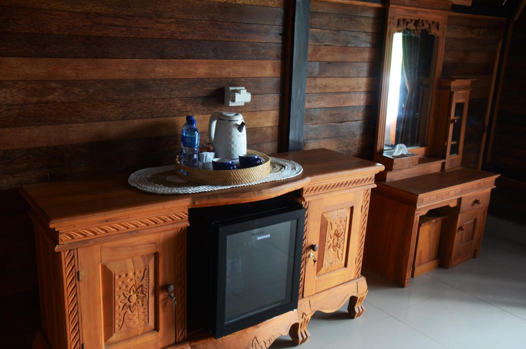 Mamaras Guest House Sakti Buitenkant foto