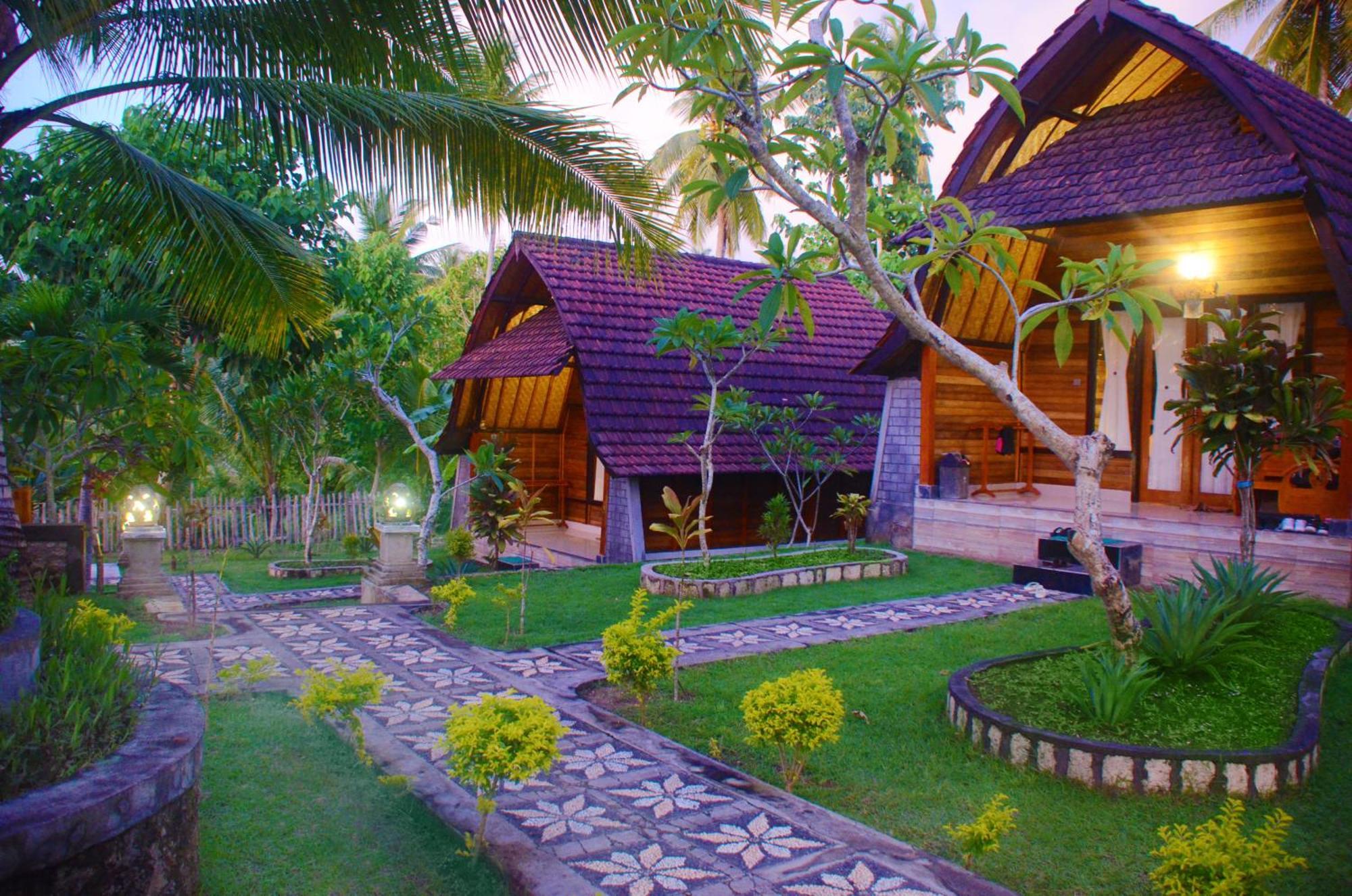 Mamaras Guest House Sakti Buitenkant foto