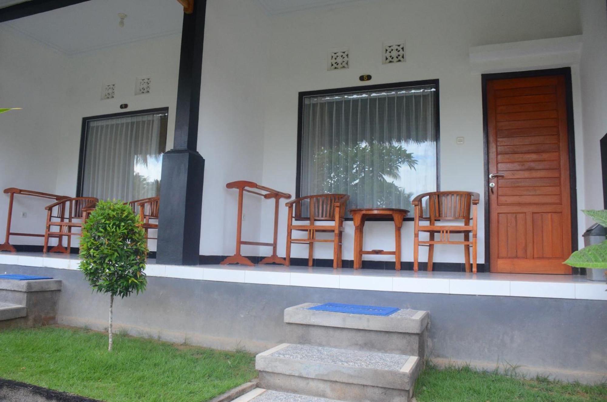 Mamaras Guest House Sakti Buitenkant foto