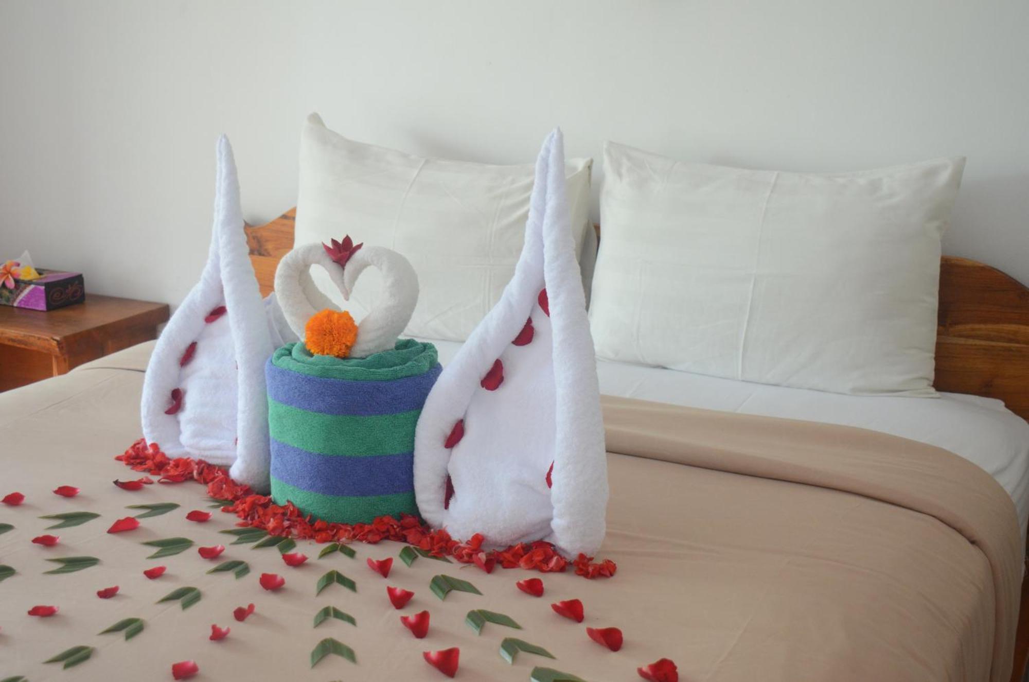 Mamaras Guest House Sakti Buitenkant foto