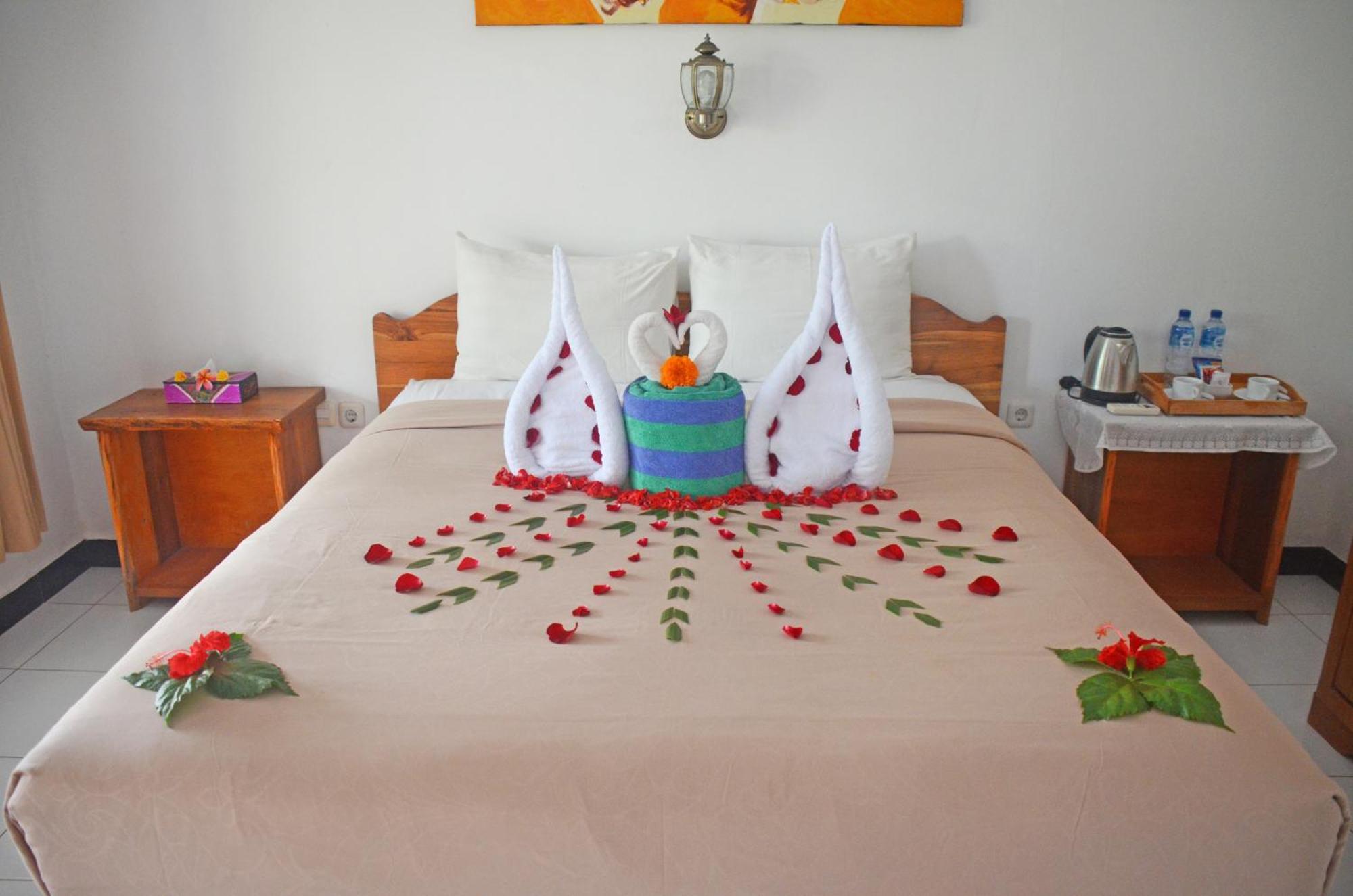 Mamaras Guest House Sakti Buitenkant foto